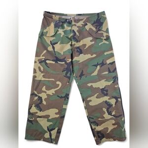 Vintage US Military Cold Weather Camouflage Trousers Large Regular Nylon Barrier